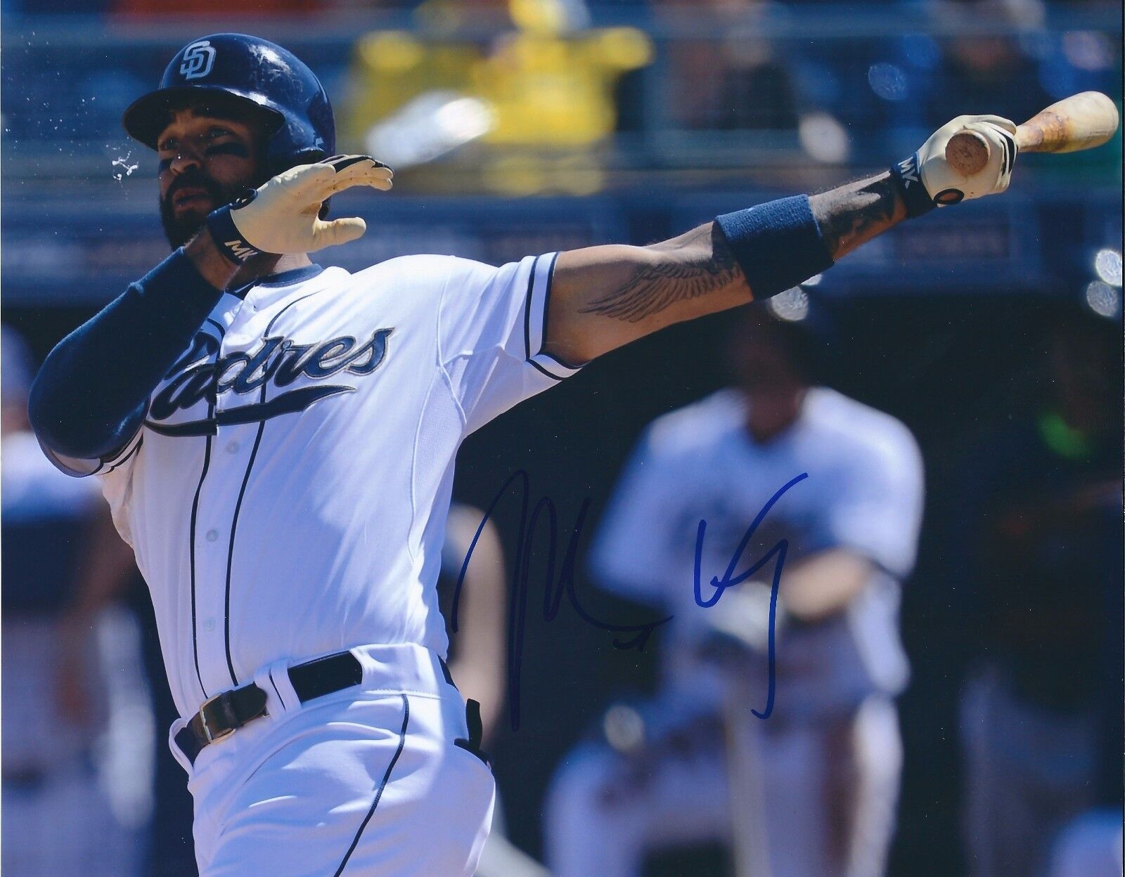 Signed 8x10 MATT KEMP San Diego Padres Autographed Photo Poster painting - COA