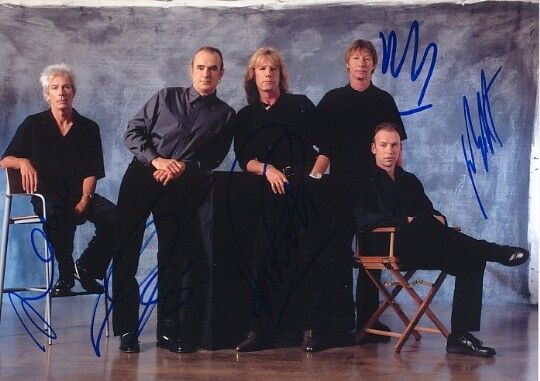 Status Quo genuine autograph 5x7