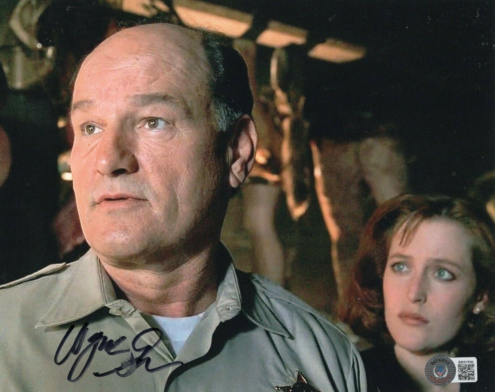 Wayne Grace Signed X-Files Sheriff Hamilton 8x10 Photo Poster painting w/Beckett COA BB97892