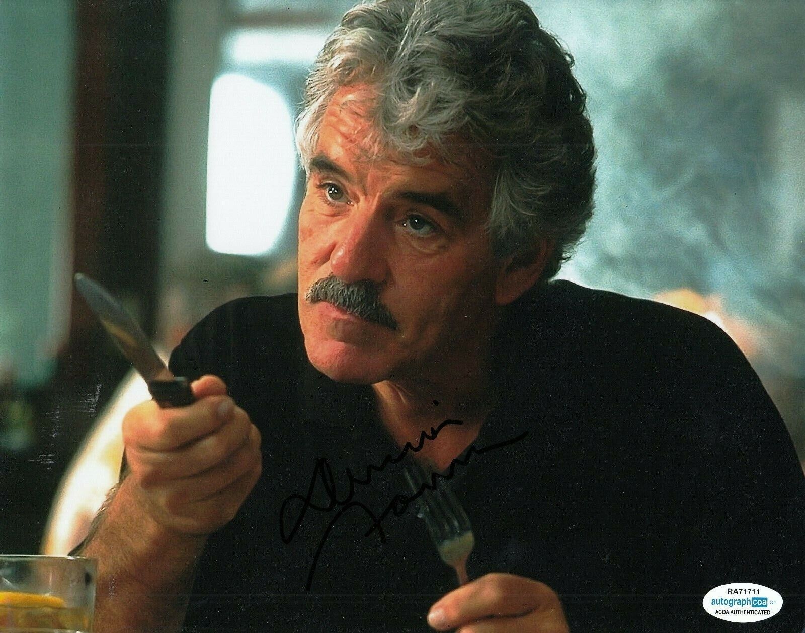 DENNIS FARINA signed (GET SHORTY) Movie 8X10 *Ray Bones Barboni* Photo Poster painting ACOA #3