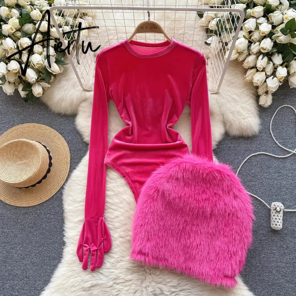 Aiertu Autumn Long Sleeves Bodysuits 2023 Women O Neck Open Crotch Velvet Slim Playsuits+Plush Sexy Mini Skirt Suits Aiertu