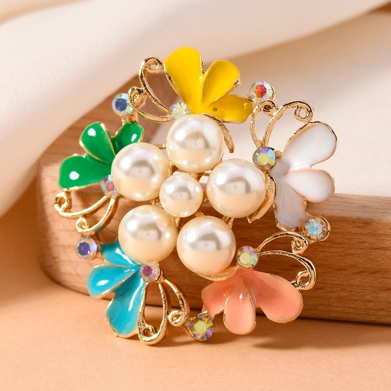 Elegant Geometric Sunflower Alloy Inlay Rhinestones Pearl Women’s Brooches 1 Piece