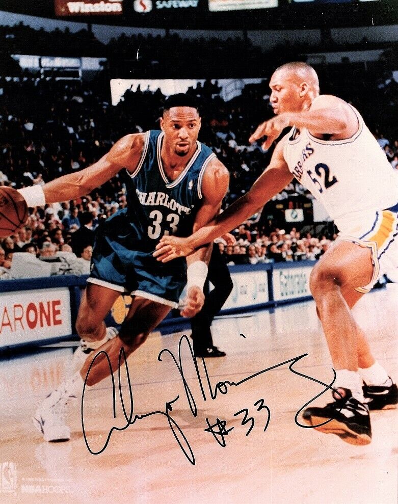 Alonzo Mourning Signed - Autographed Charlotte Hornets 8x10 inch Photo Poster painting + COA