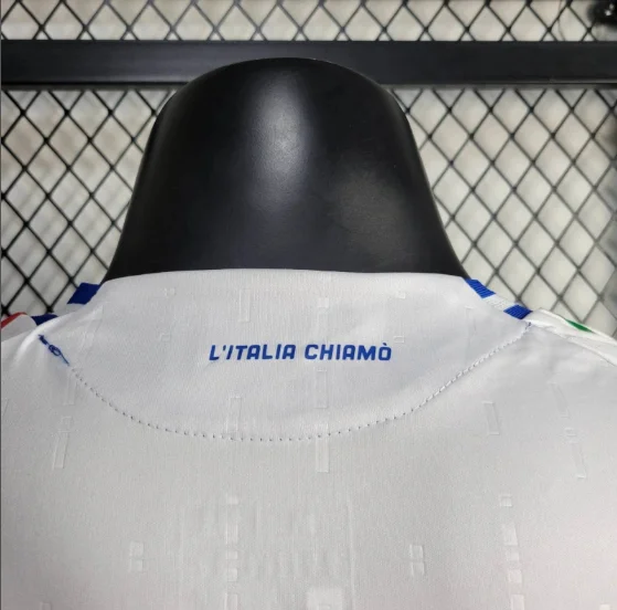 2024 Italy Away Long sleeve Player Version Football jersey Thai Quality