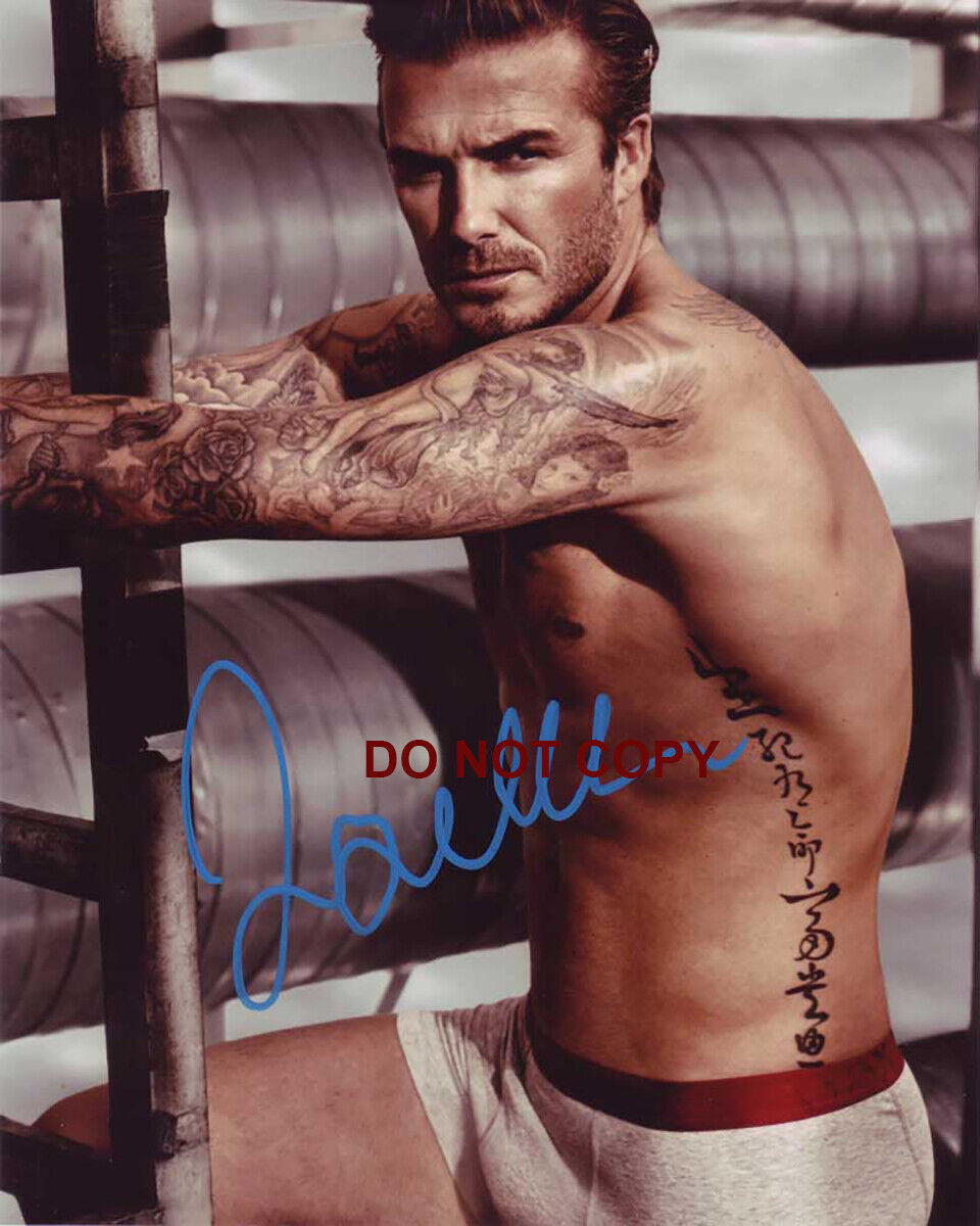 David Beckham - Autographed Signed 8x10 Photo Poster painting (Soccer HOF) Reprint