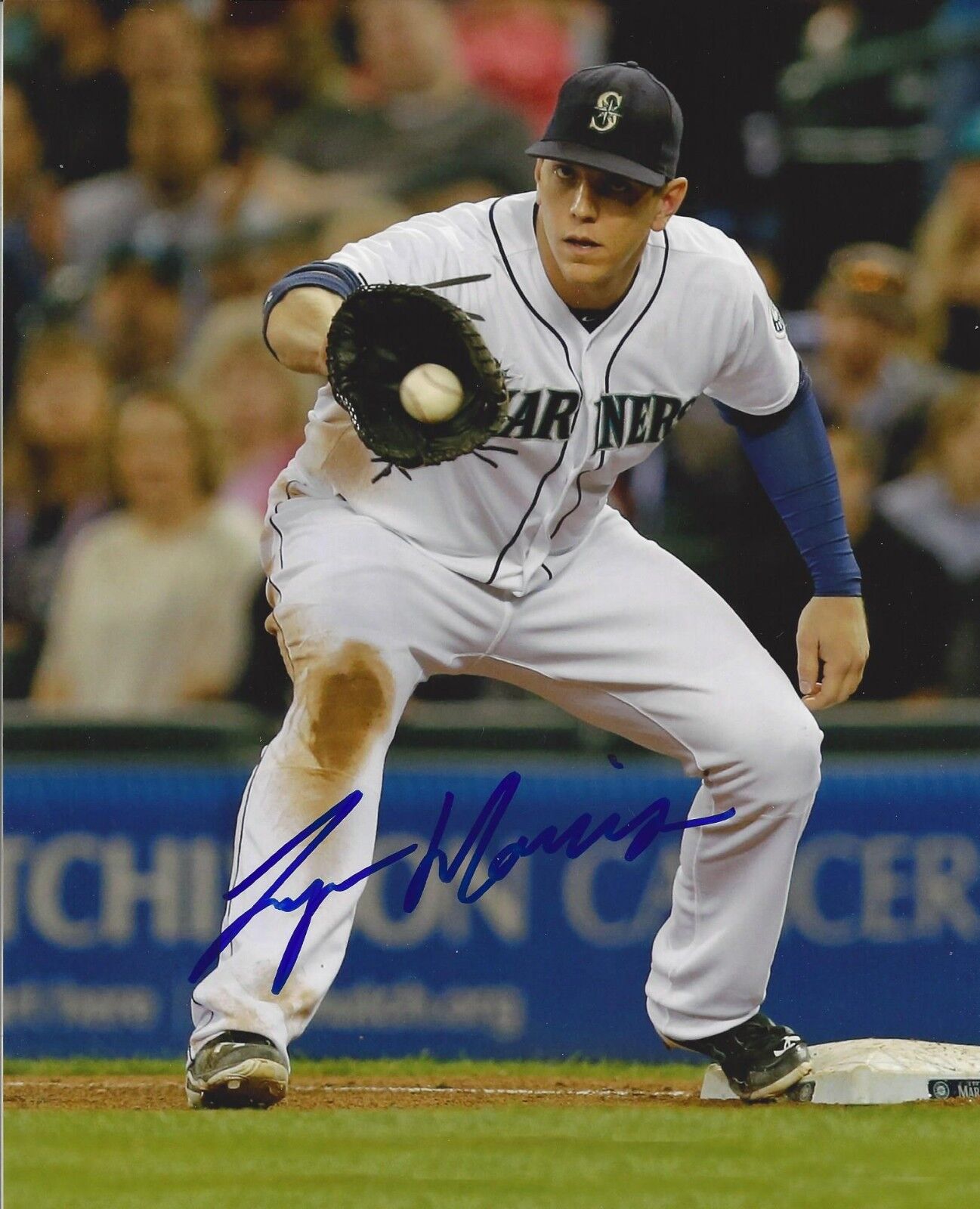 Logan Morrison Autographed 8x10 Seattle MarinersA140