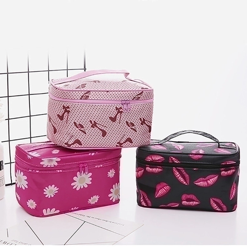 3 Pieces Vintage Style Round Dots Polyester Sewing Thread Square Makeup Bags