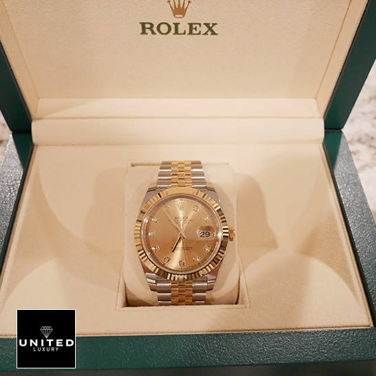 Rolex Datejust 126333 Yellow Gold Diamond Jubilee in the rolex box