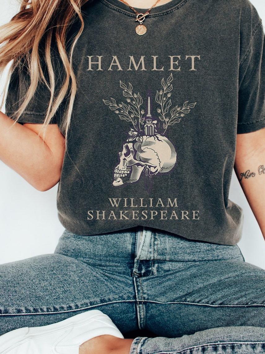 Hamlet Skull Shakespeare T-Shirt / TECHWEAR CLUB / Techwear