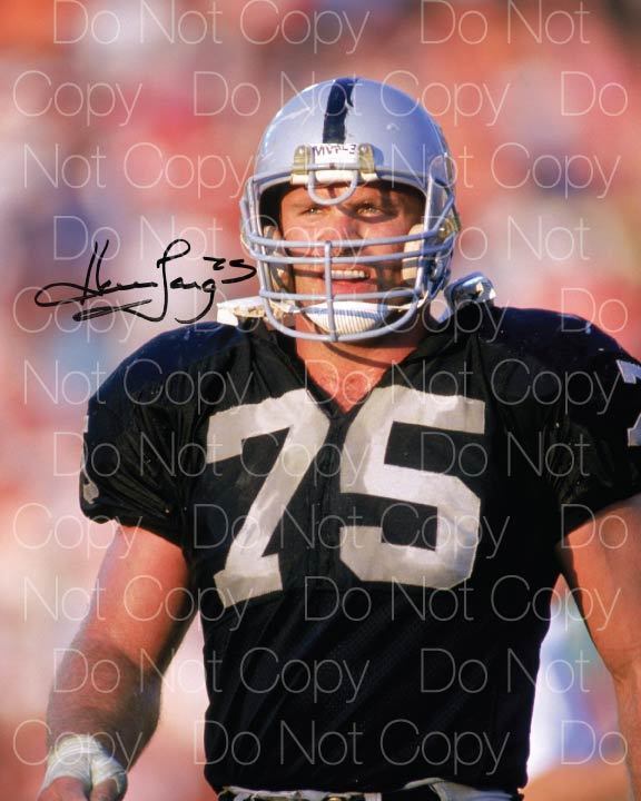 Howie Long signed Oakland Raiders 8X10 Photo Poster painting picture poster autograph RP