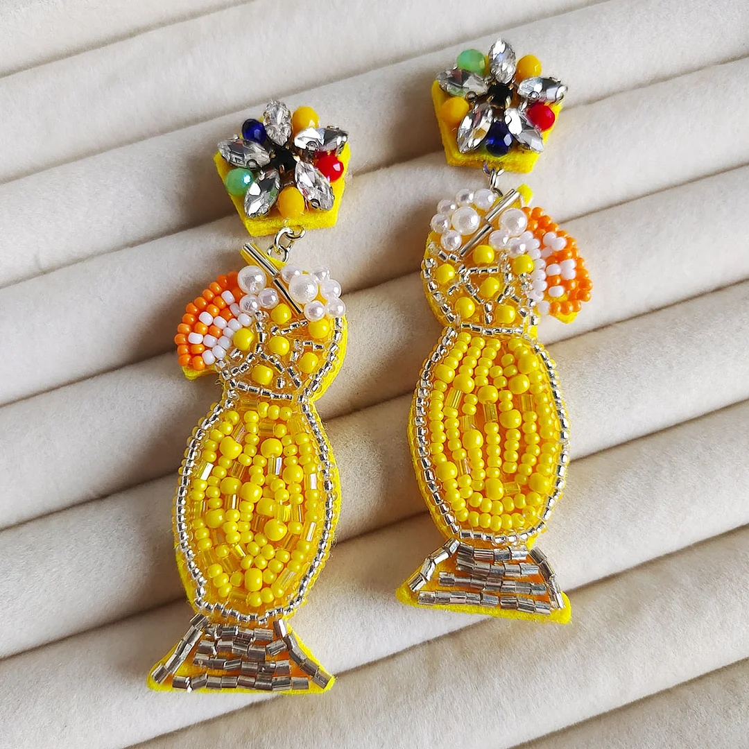 Dvacaman Boho Handmade Beaded Leaf Parrot Pendant Earrings for Women 2022 New Design Wedding Jewelry Korean Drop Dangle Earrings