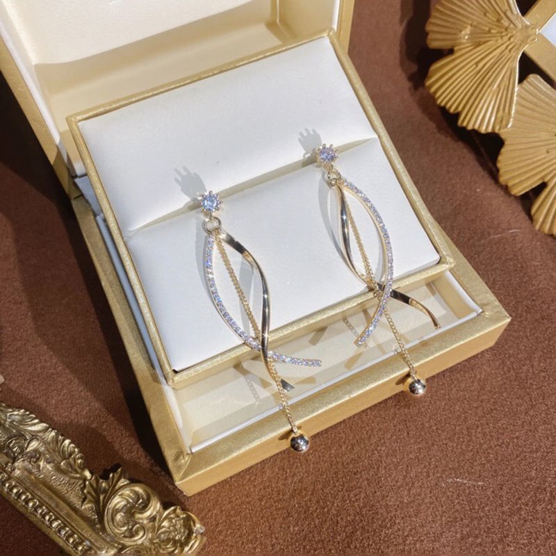 Flash Diamond Cross Earrings