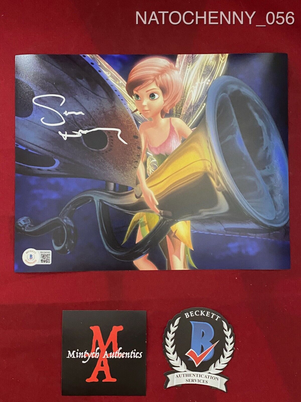 SARAH NATOCHENNY AUTOGRAPHED SIGNED 8x10 Photo Poster painting! TINKERBELL! BECKETT COA!