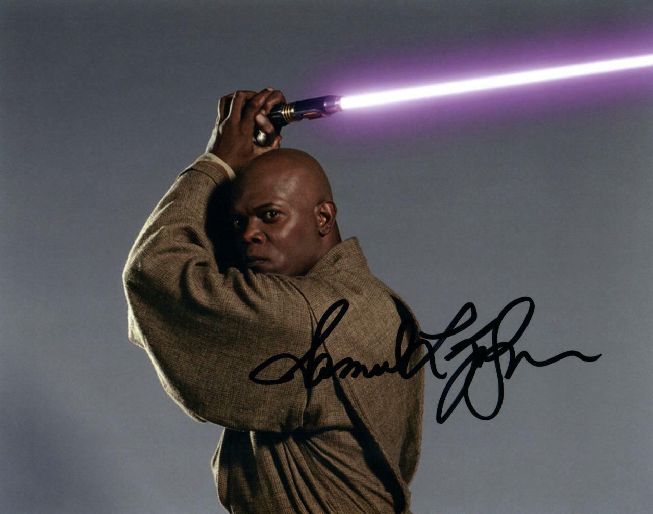 Samuel L Jackson signed 8x10 Photo Poster painting picture autographed good looking plus COA