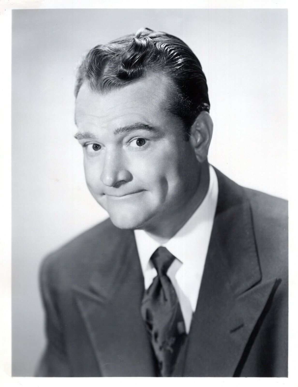 RED SKELTON Comedian Actor Vintage 7x9 Promo Press News Photo Poster painting 1960's