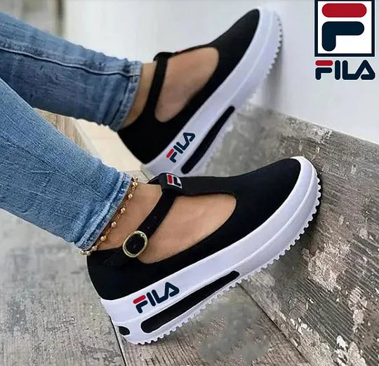 FILA® VÁGHATÓ PÁNTOS SZANDÁL VASKOS TALPPAL, EGY SZÓVAL ÉS CSATTAL