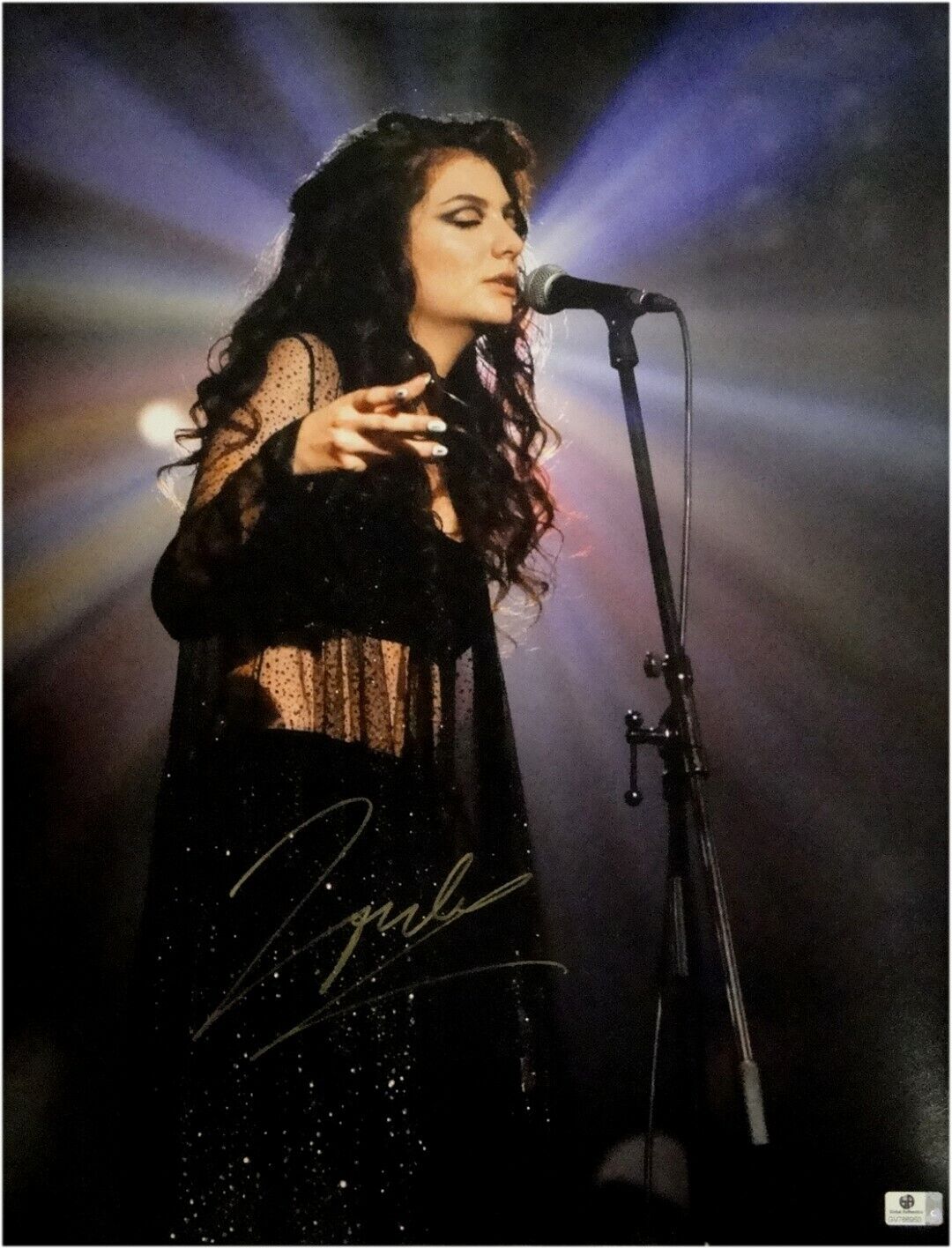 Lorde Hand Signed Autographed Huge 16x20 Photo Poster painting Royal Singing Stunning GA 766950