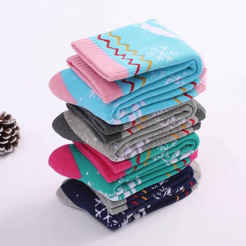 Women's Vacation Minimalist Human Cotton Crew Socks A Pair