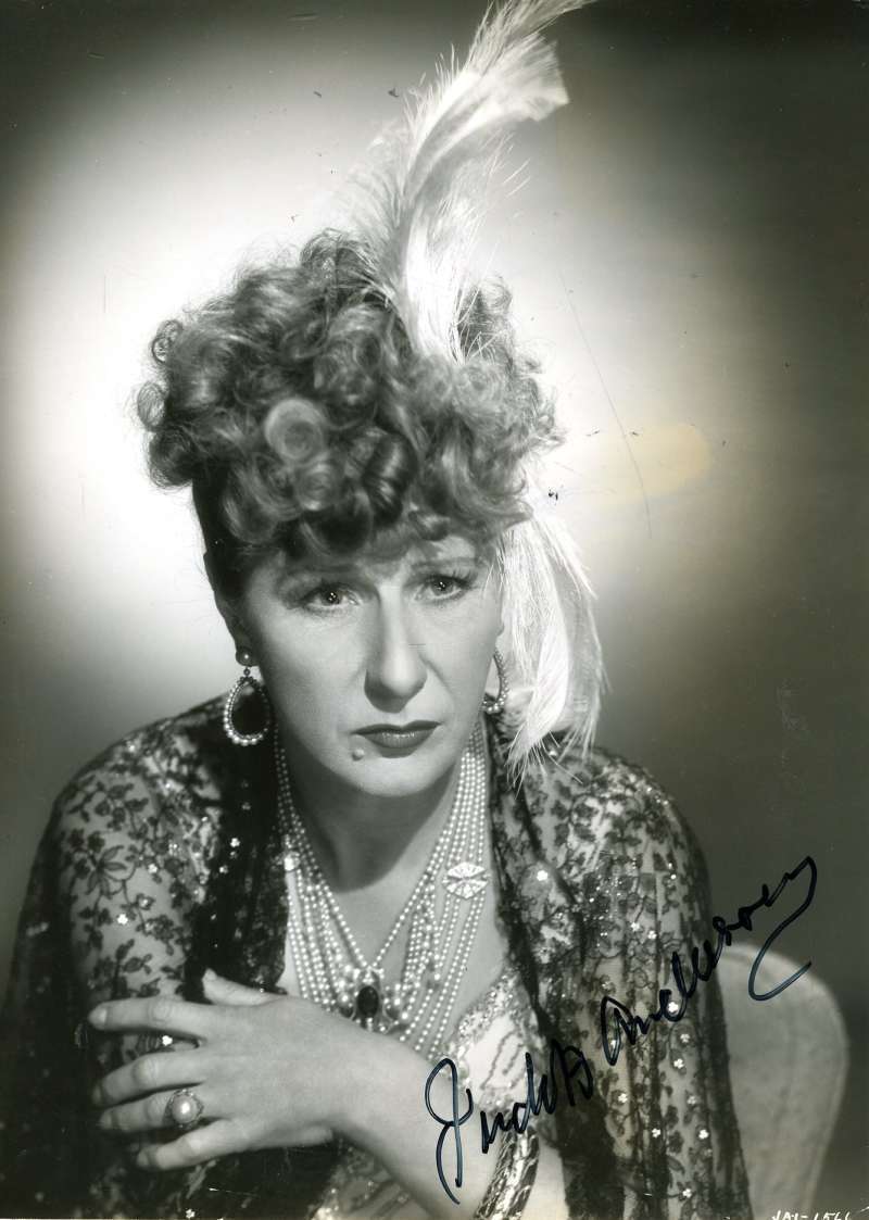 Judith Anderson Jsa Coa Hand Signed 1930`s 8x10 Photo Poster painting Authentic Autograph