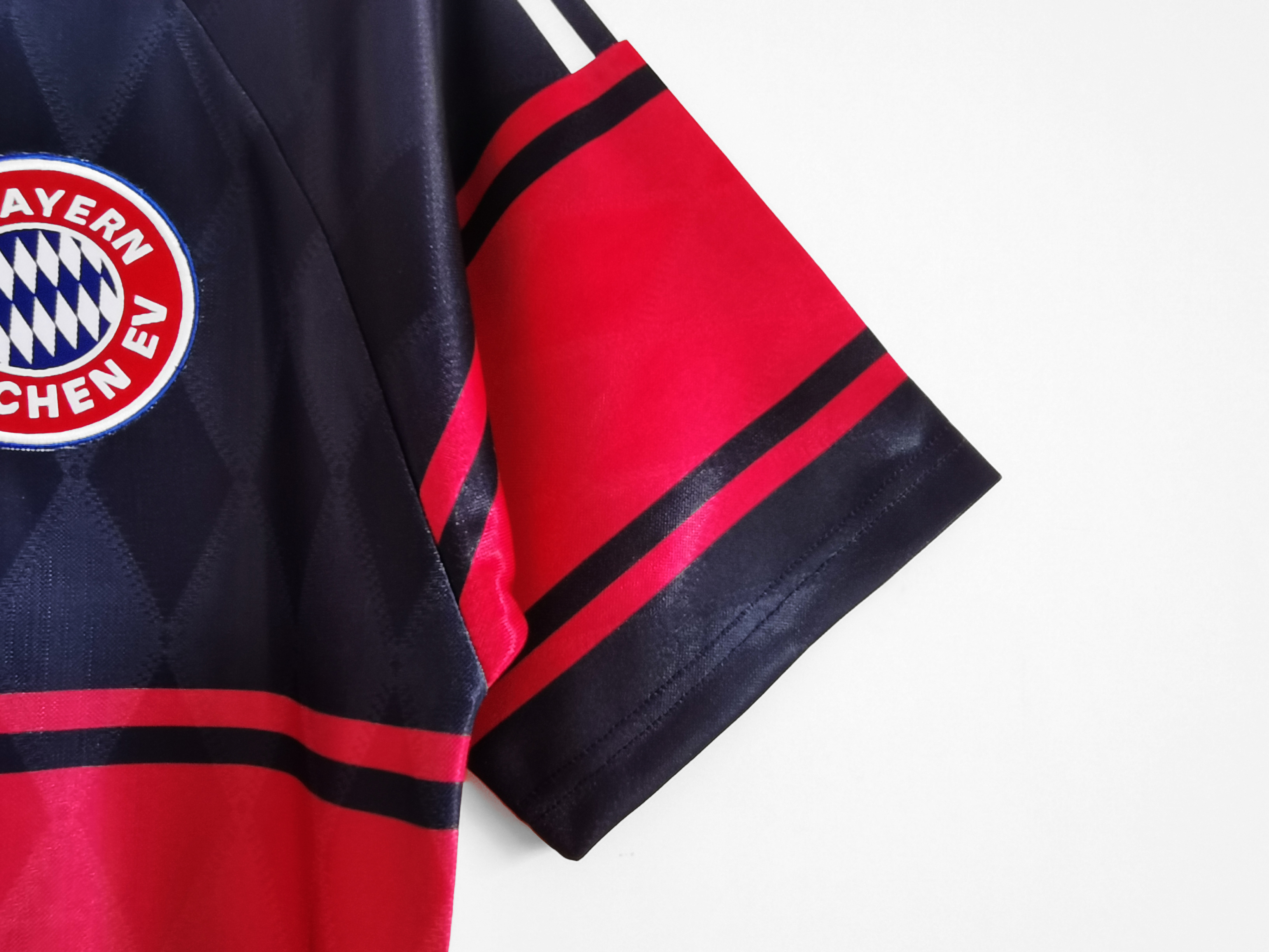 Retro Bayern Munich 1997/1999 Home Football Shirt Thai Quality