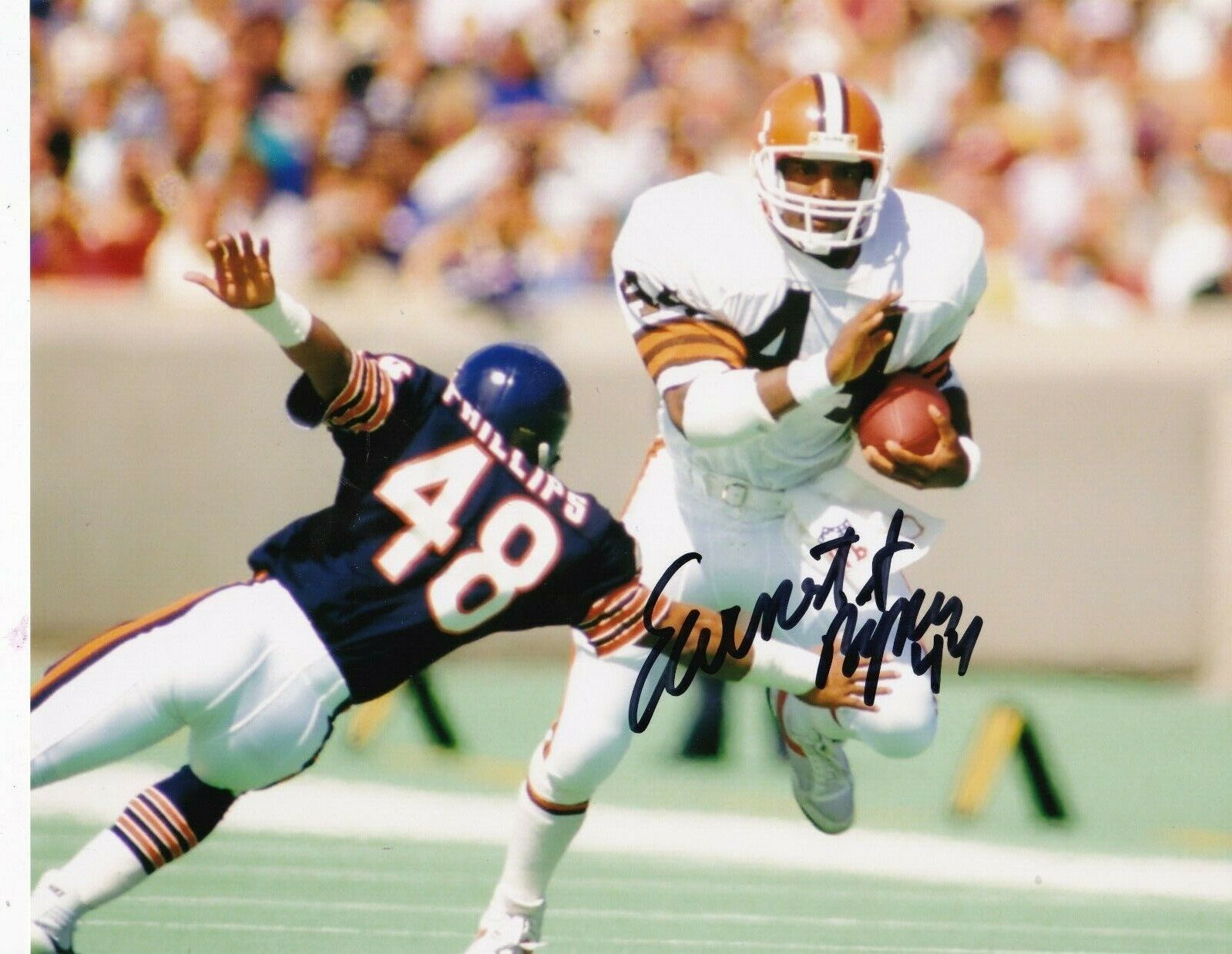 EARNEST BYNER CLEVELAND BROWNS ACTION SIGNED 8X10