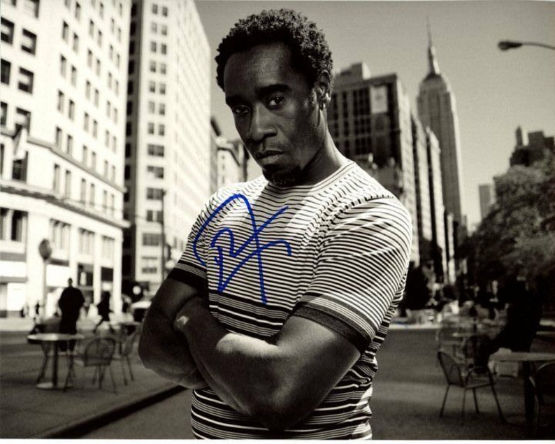 Don cheadle signed autographed nyc empire state building Photo Poster painting