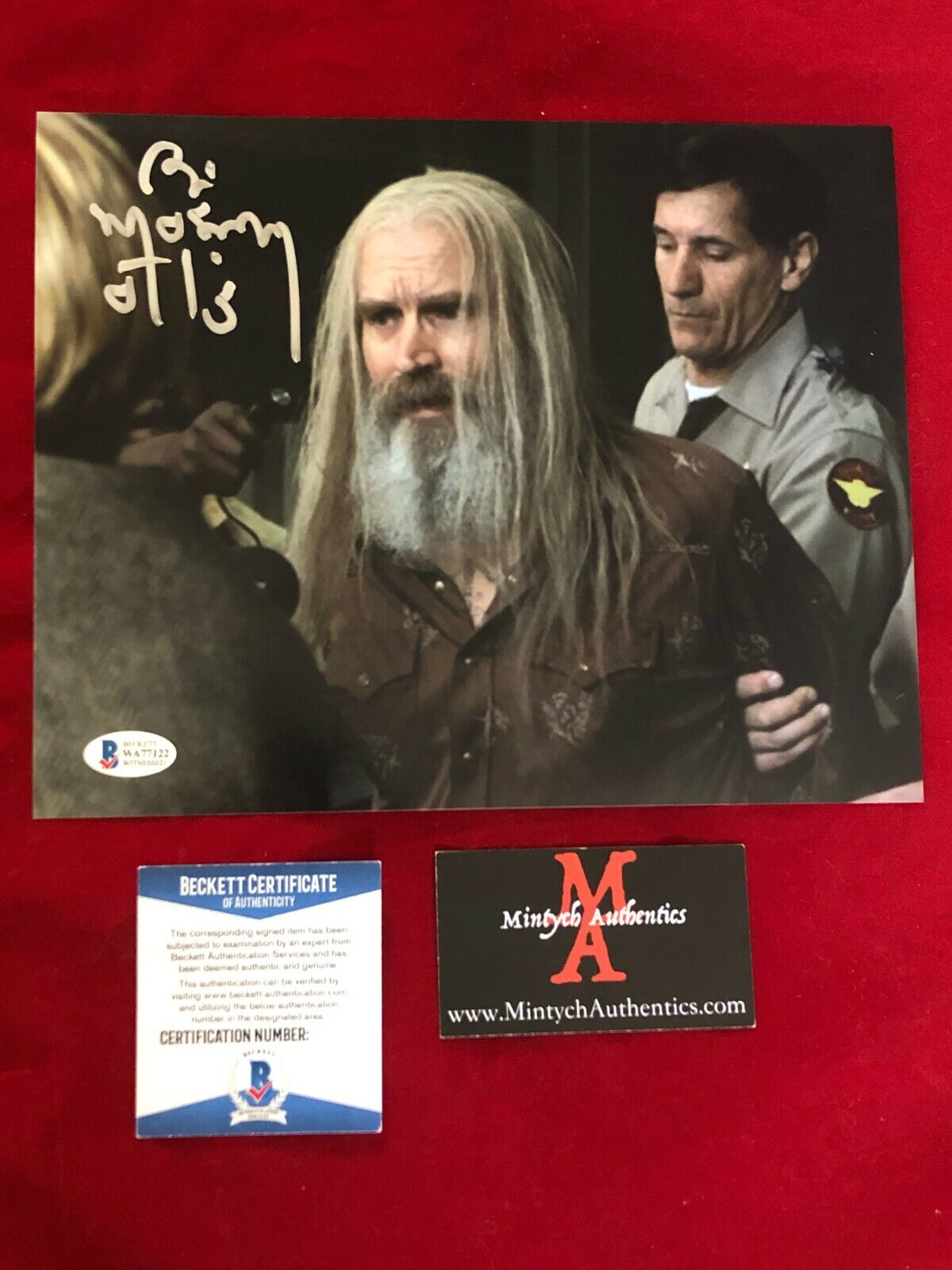 BILL MOSELEY SIGNED 8X10 Photo Poster painting! 3 FROM HELL! BECKETT COA! OTIS! HORROR! ZOMBIE!