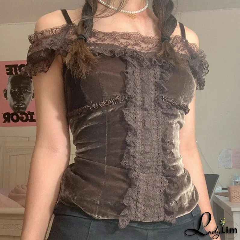 Fashionable and Minimalist winter T-shirt