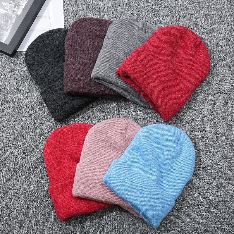 Simple woolen warm hat with plush rabbit fur