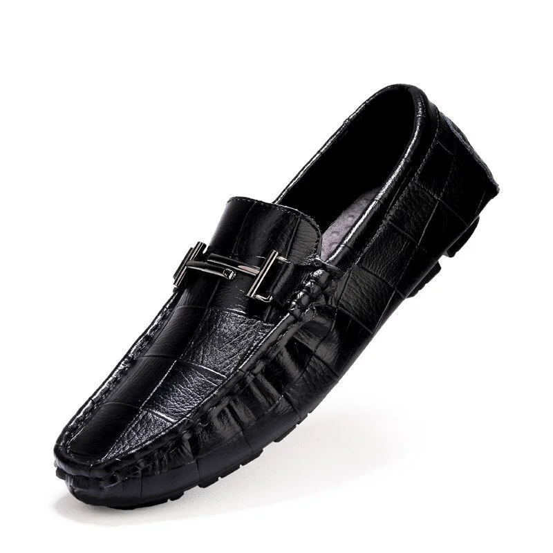 Handmade Genuine Leather Men Shoes Luxury Brand Italian Casual Mens Loafers Breathable Driving Shoes Slip on Moccasins BTMOTTZ