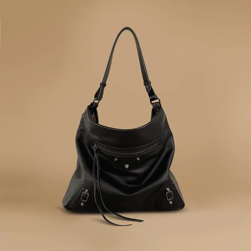 Large Capacity Commuter Bag Women's New Niche Design Shoulder Messenger Bag Fashion Tote Armpit Bag