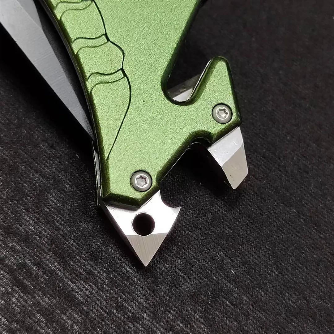 New multi-purpose folding knife, outdoor self-defense knife, camping essential.