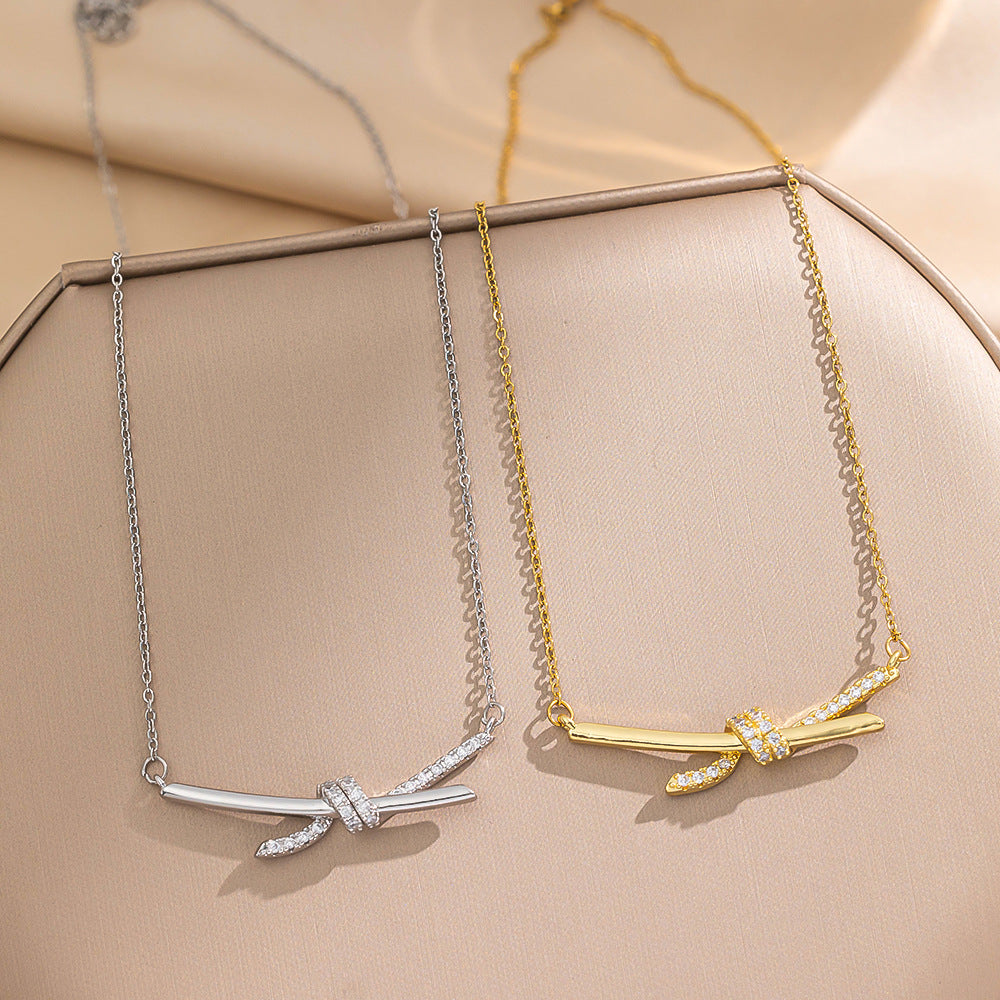 Moderate Luxury Stripe Geometric Titanium Steel Diamond Inlay Necklaces