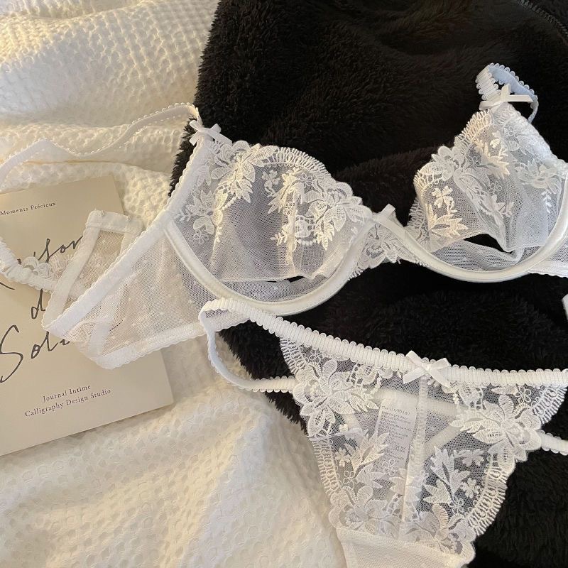 Hbcoland New Women Lingerie French Sexy Underwear Ultra-Thin See-Through Pure Desire Lace Bras Large Breasts Show Small Anti-Sagging Bra
