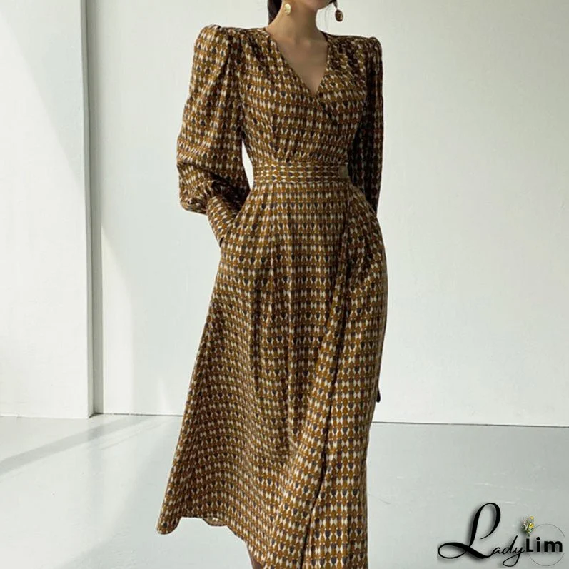 Chic Dress with One-Button Waist Closure and Cross V-Neck