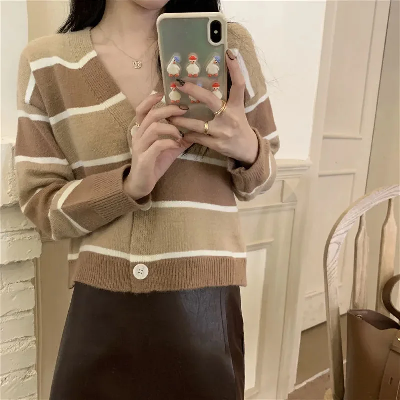 Uveng Uveng Style V-Neck Striped Knitted Cardigan Women's Autumn New Retro Loose Languile Short Sweater Coat Top