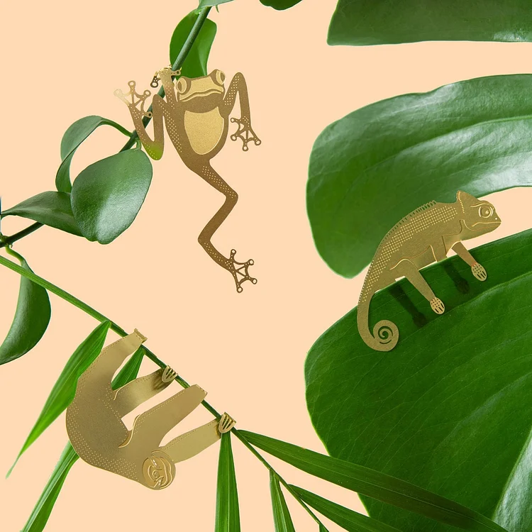 Adorable Animal Decor For Plant