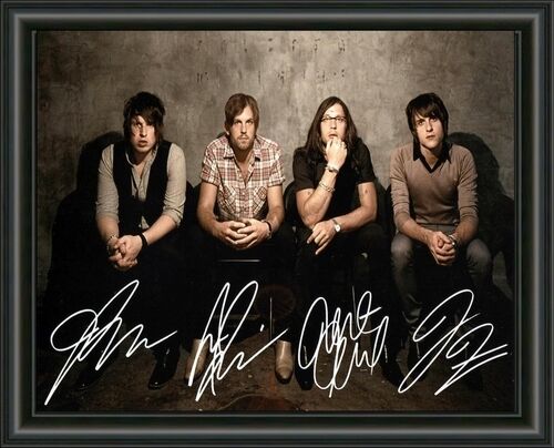 KINGS OF LEON - ENTIRE GROUP - A4 SIGNED AUTOGRAPHED Photo Poster painting POSTER -  POSTAGE