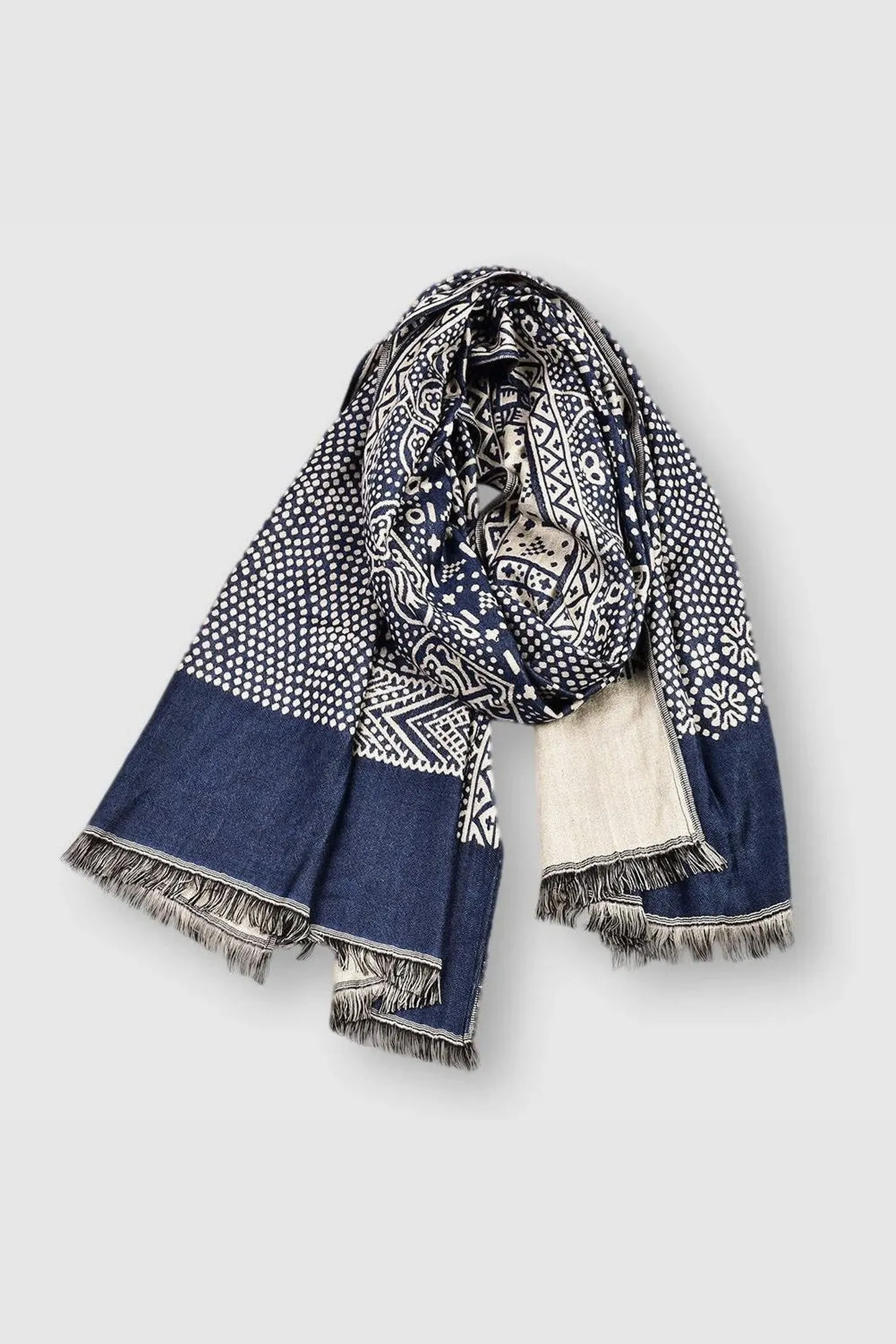 Bellevue Woven Cotton Scarf &ndash; Soft Artisan Layering Piece