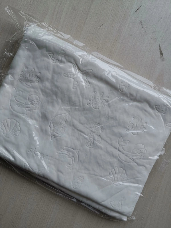 Pet Towel Bag Embossed Multifunctional Deerskin Towel Pet Special Bath Absorbent Towel Dry Hair Towel