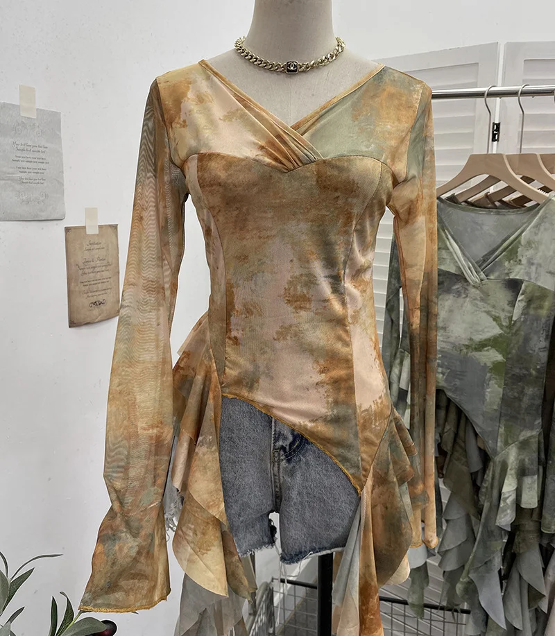 Nigikala Nigikala Shooting Ribbon Mesh Yarn Leaf Side Retro Print V Collar Horn Sleeve Top Spring And Summer Short Repair T-Shirt 8013