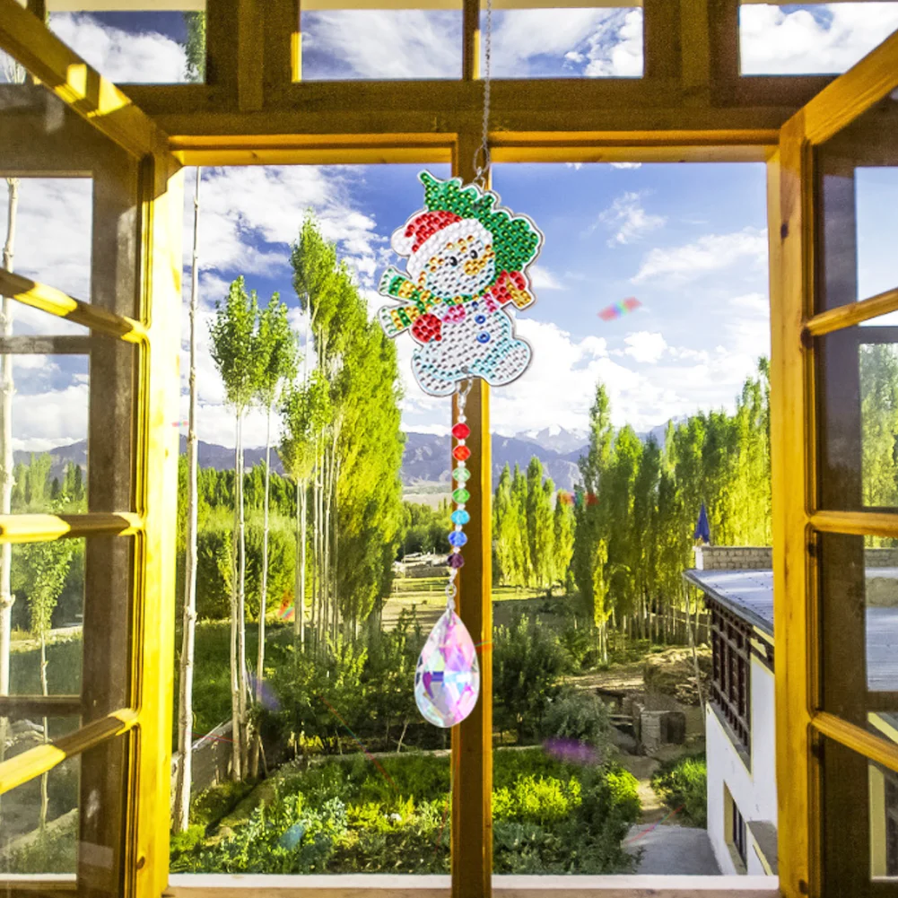 DIY Diamond Painting Sun Catcher - Snowman