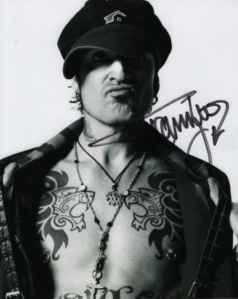 TOMMY LEE signed autographed MOTLEY CRUE Photo Poster painting