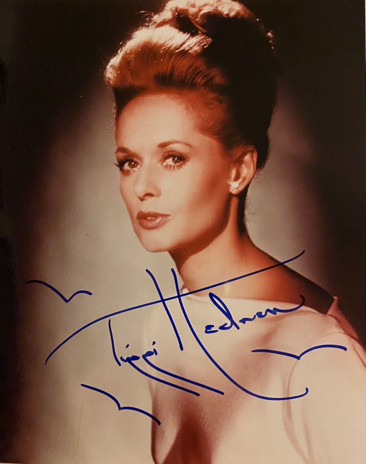 Tippi Hedren The Birds Signed Autographed 8x10 Photo Poster painting Exact Proof Beckett