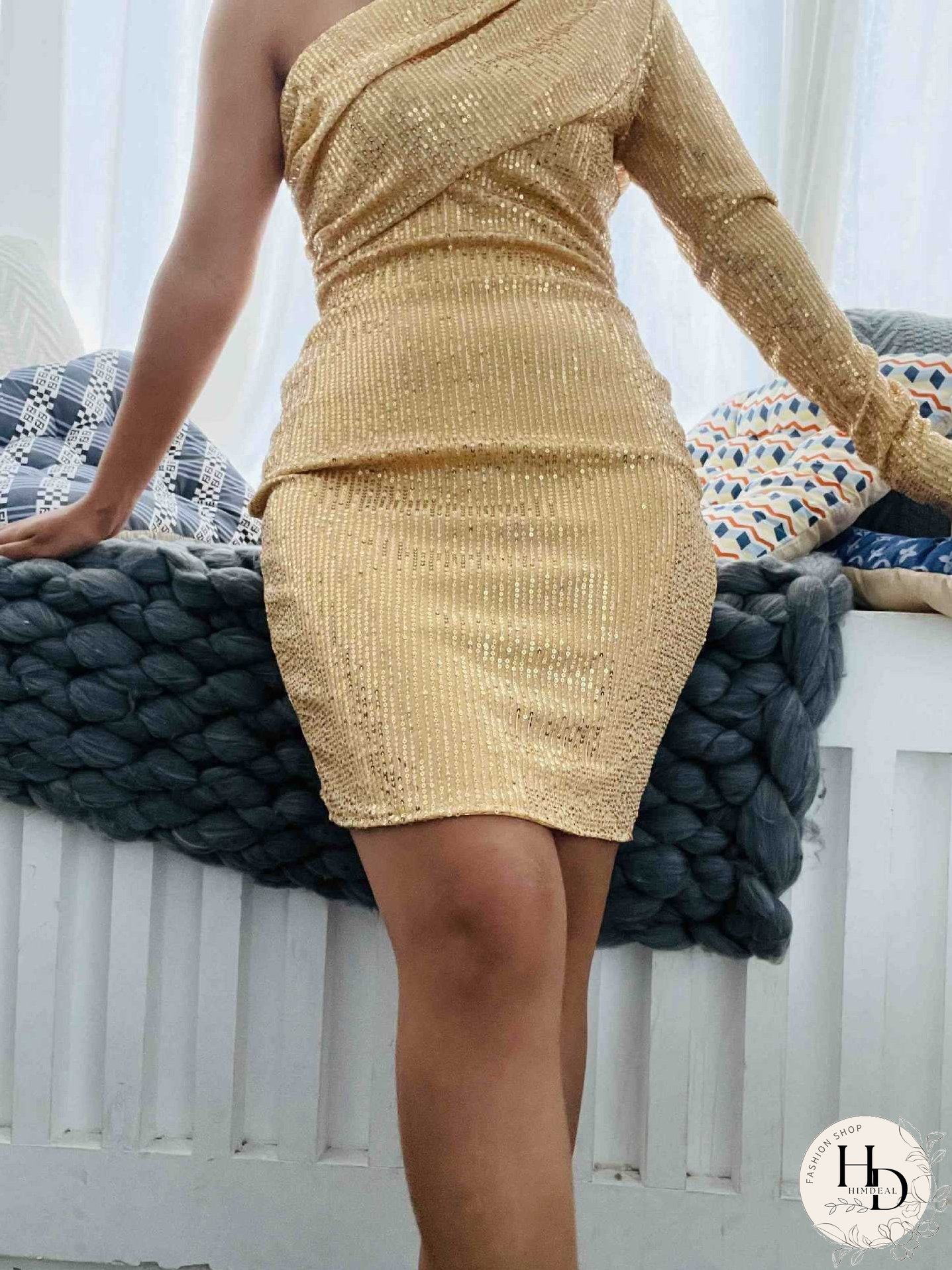 Dresses One Shoulder Long Sleeve Slim Fit Shiny Dress for Women