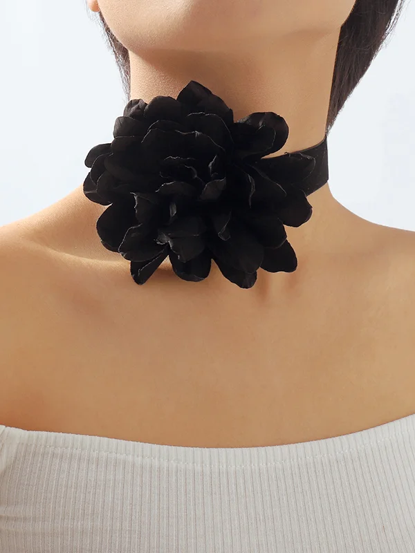 Three-Dimensional Flower Chains Necklaces Accessories