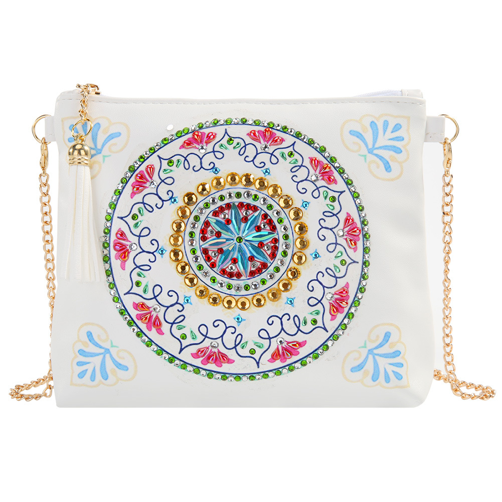 Creative foreign trade hot selling DIY diamond painting handbag women's backpack makeup bag 5D irregular diamond mandala style