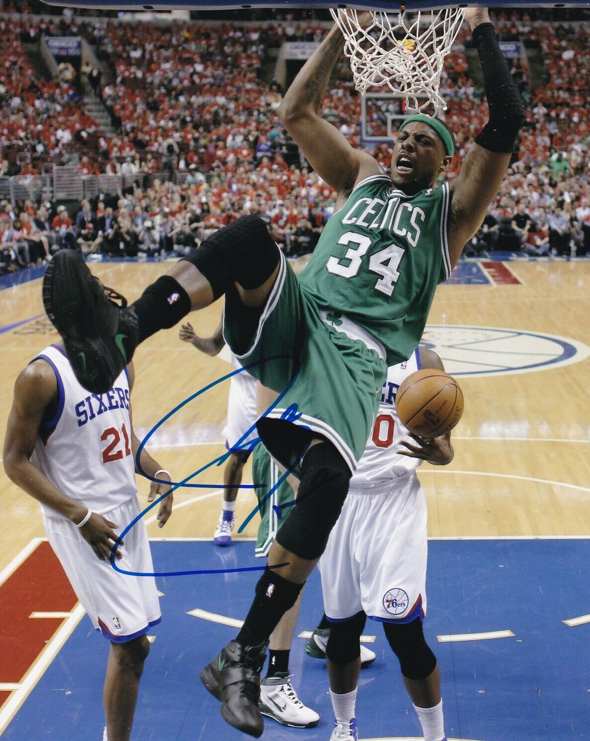 PAUL PIERCE SIGNED AUTOGRAPH 8X10 Photo Poster painting BOSTON CELTICS