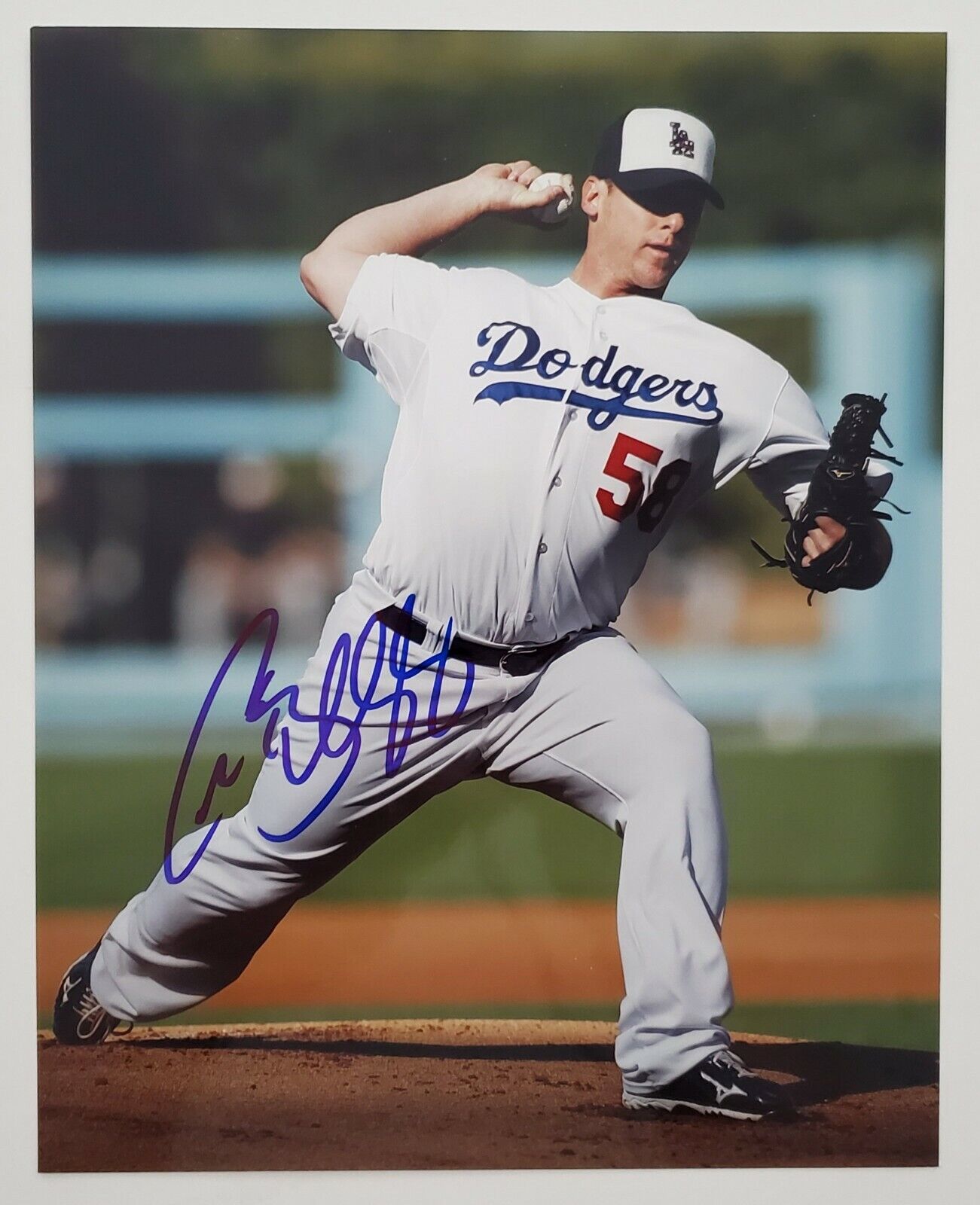 Chad Billingsley Signed 8x10 Photo Poster painting MLB Los Angeles Dodgers Pitcher Auto RAD