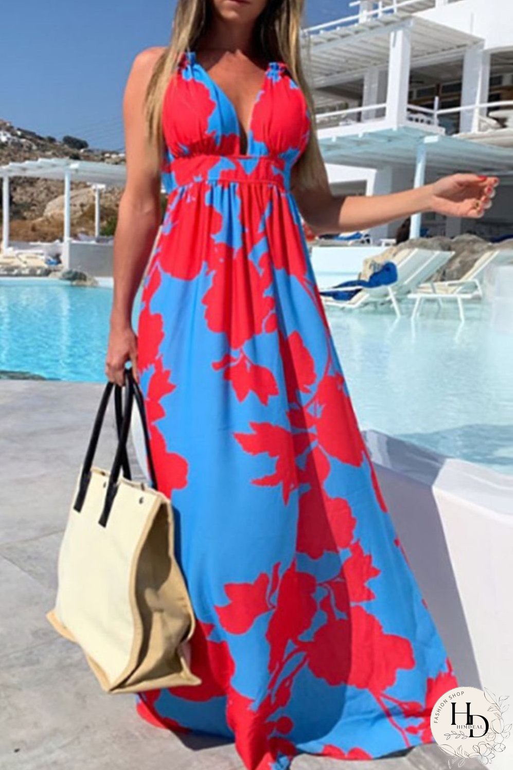Contrast Halter Neck Maxi Dress